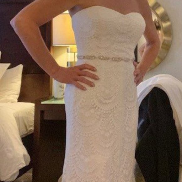 Wedding Dress - Altered to size 4-6 - Picture 3 of 3